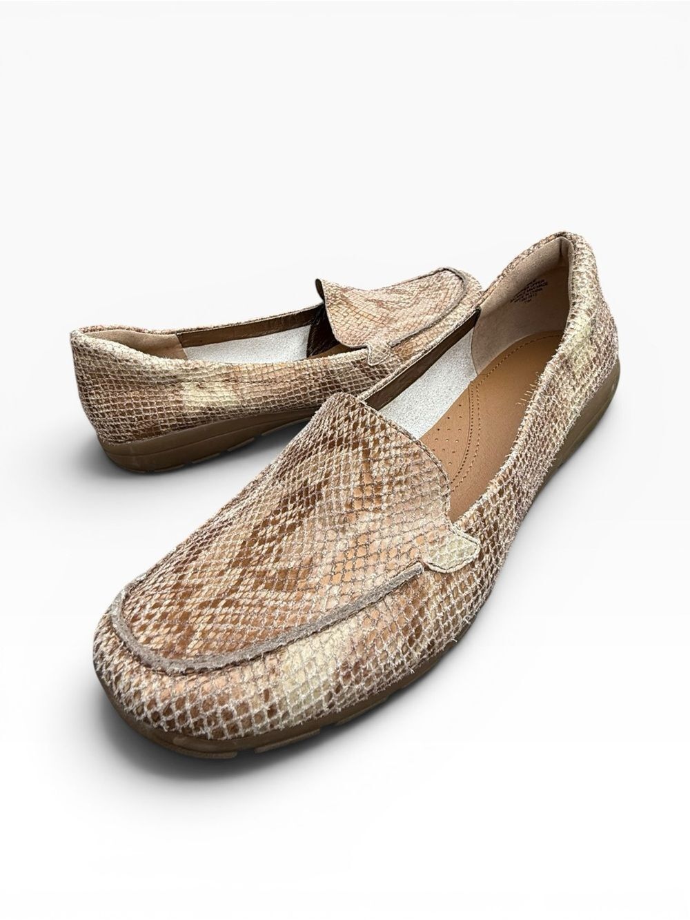 Easy Spirit Abide Python Print Leather Loafer Slip on size 11 Business Casual